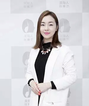 塔城金佳玭 美容协会会长